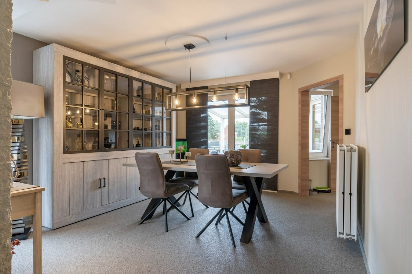 Gerenoveerde woning met tuin, garage en 3 slaapkamers in Opglabbeek - Perceeloppervlakte 684.00 - Bewoonbare oppervlakte 160.00 - Zuidoostelijke tuinoriëntatie 