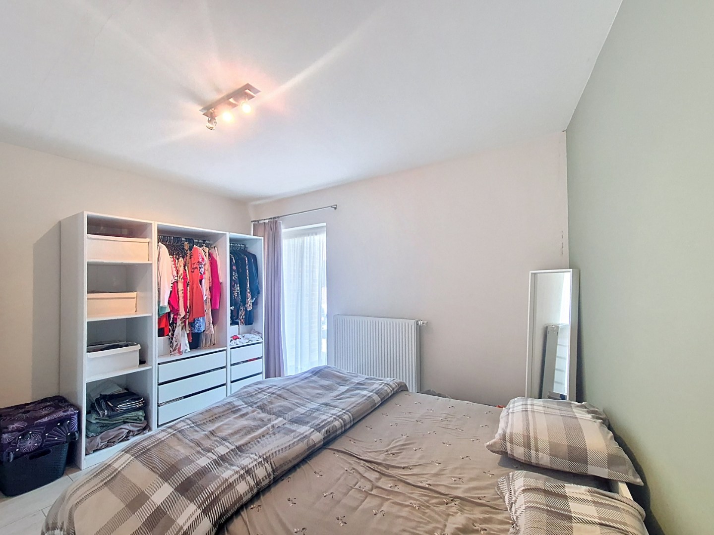 Gelijkvloers appartement met 1 slpk en garage 