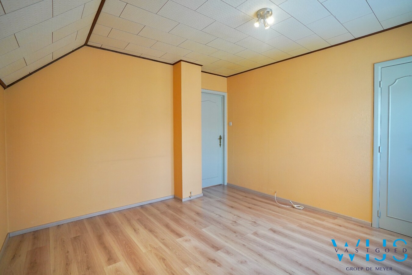 Halfopen bebouwing op rustige locatie te Evergem! 
