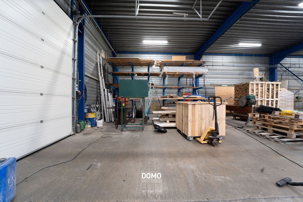 Industriehal op een perceeloppervervlakte van 28 are te Halen - bruikbare vloeroppervlakte 580m² 