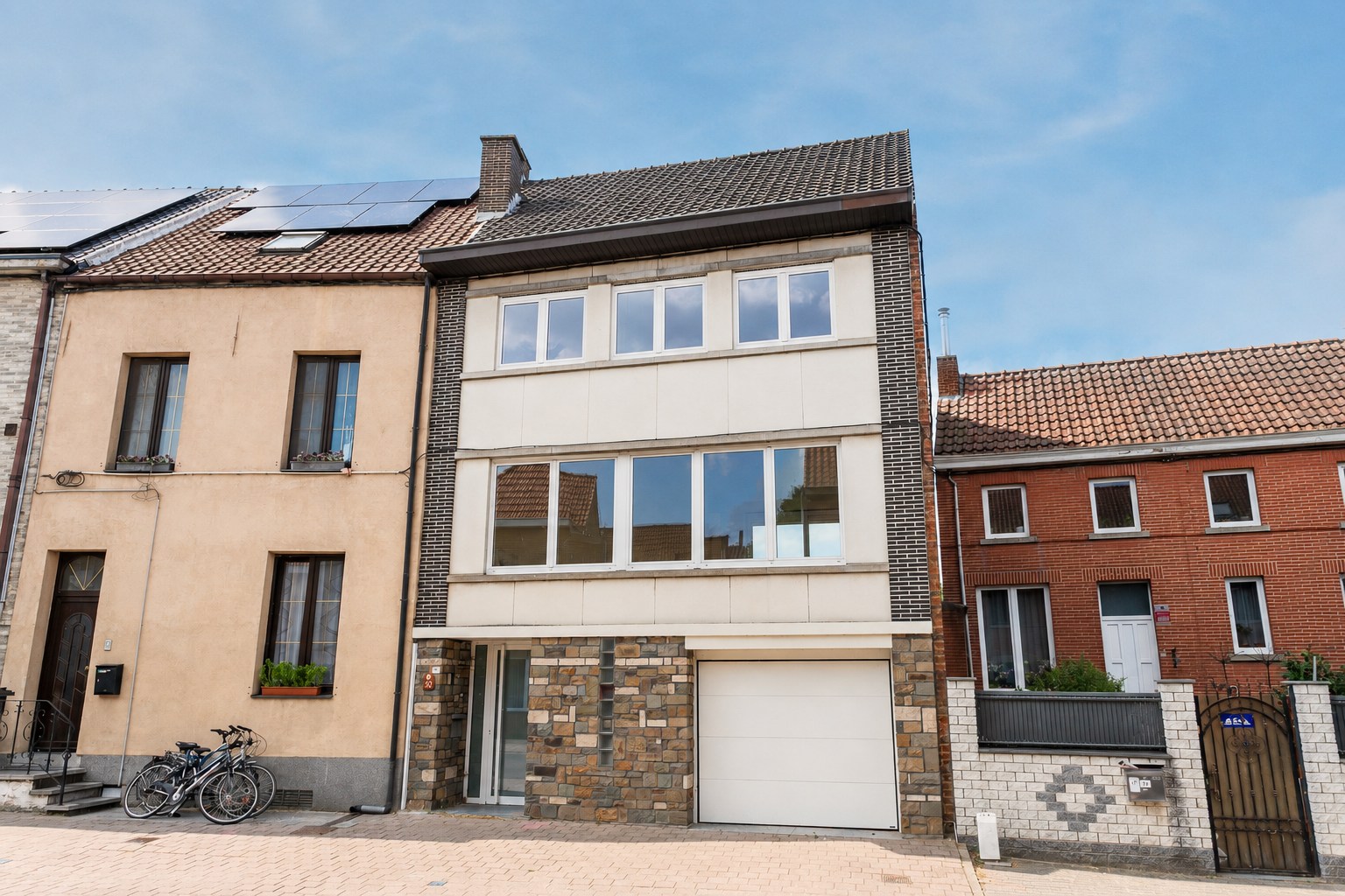 Instapklare woning (EPC:B) met 3 slpk, tuin en garage 