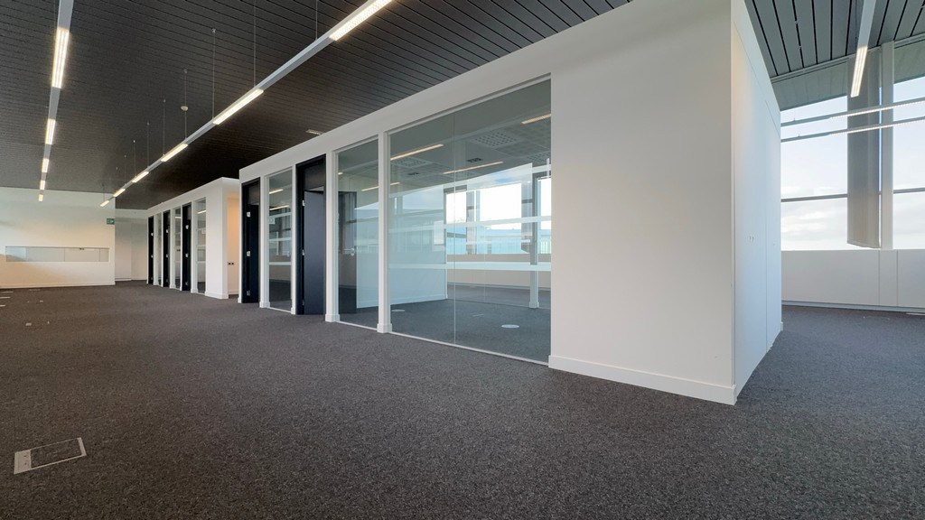 Kantoren te huur met visibiliteit langs de R4 in Merelbeke-Melle