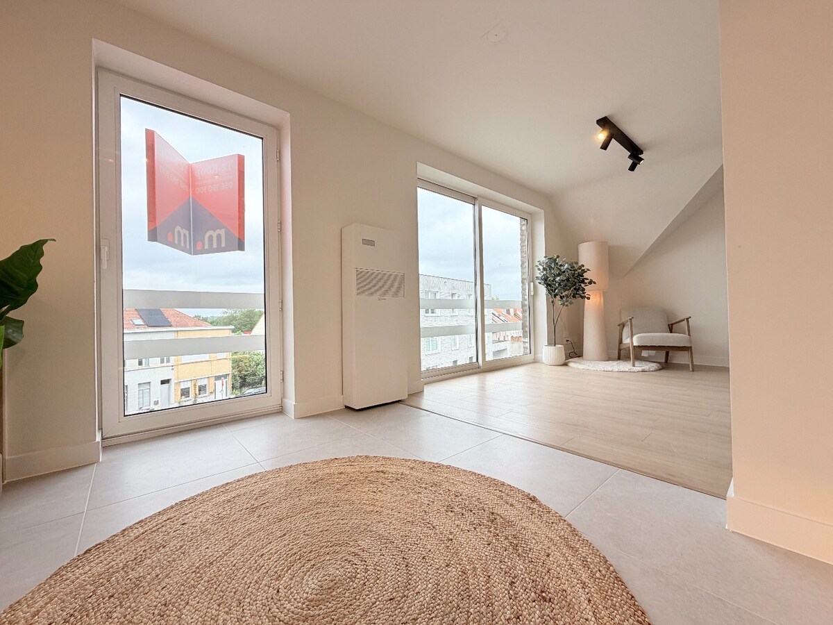 Trendy penthouse te Kortrijk ! EPC B !  **** NONO INSPIRED **** 