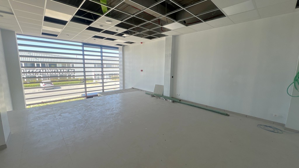 Nieuwbouw magazijnen te huur in Durmakker te Evergem