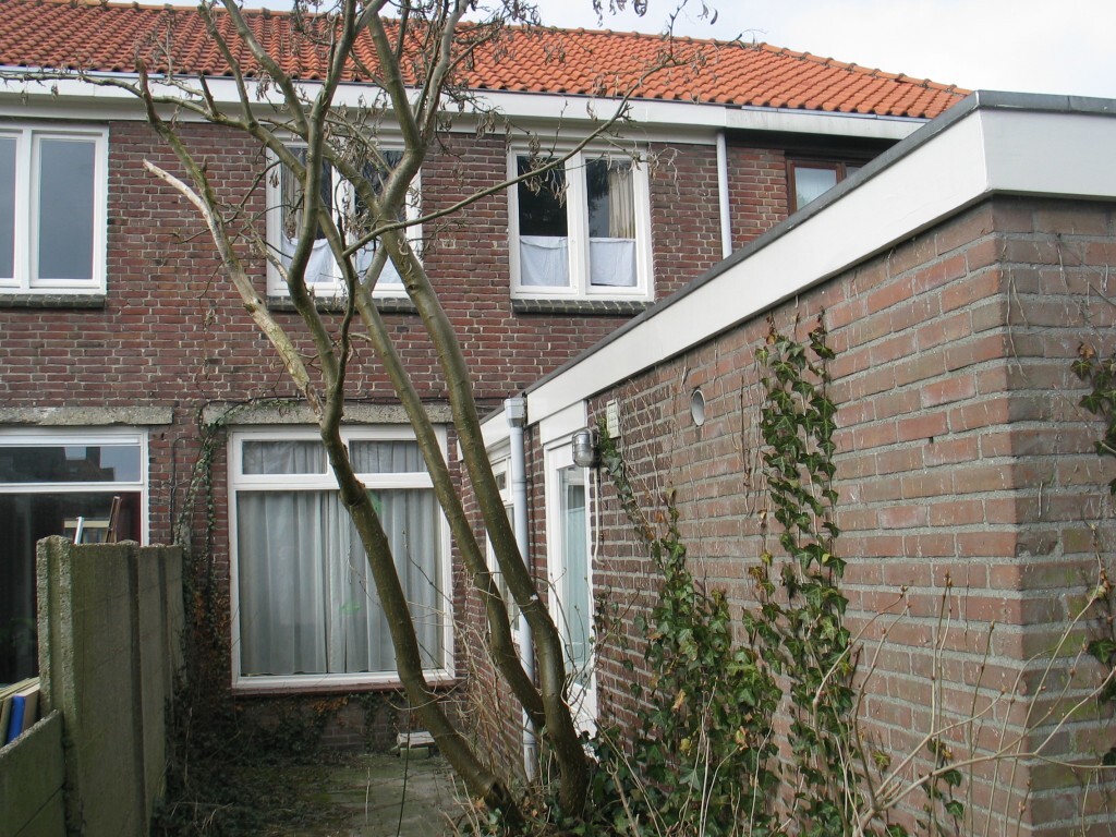 Gelegen in de wijk Korvel knusse jaren '30 tussenwoning 