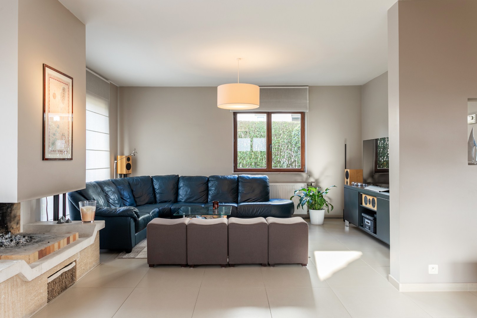 Instapklare gezinswoning met 5 slaapkamers, 2 badkamers en EPC B op topligging in Wezembeek-Oppem 