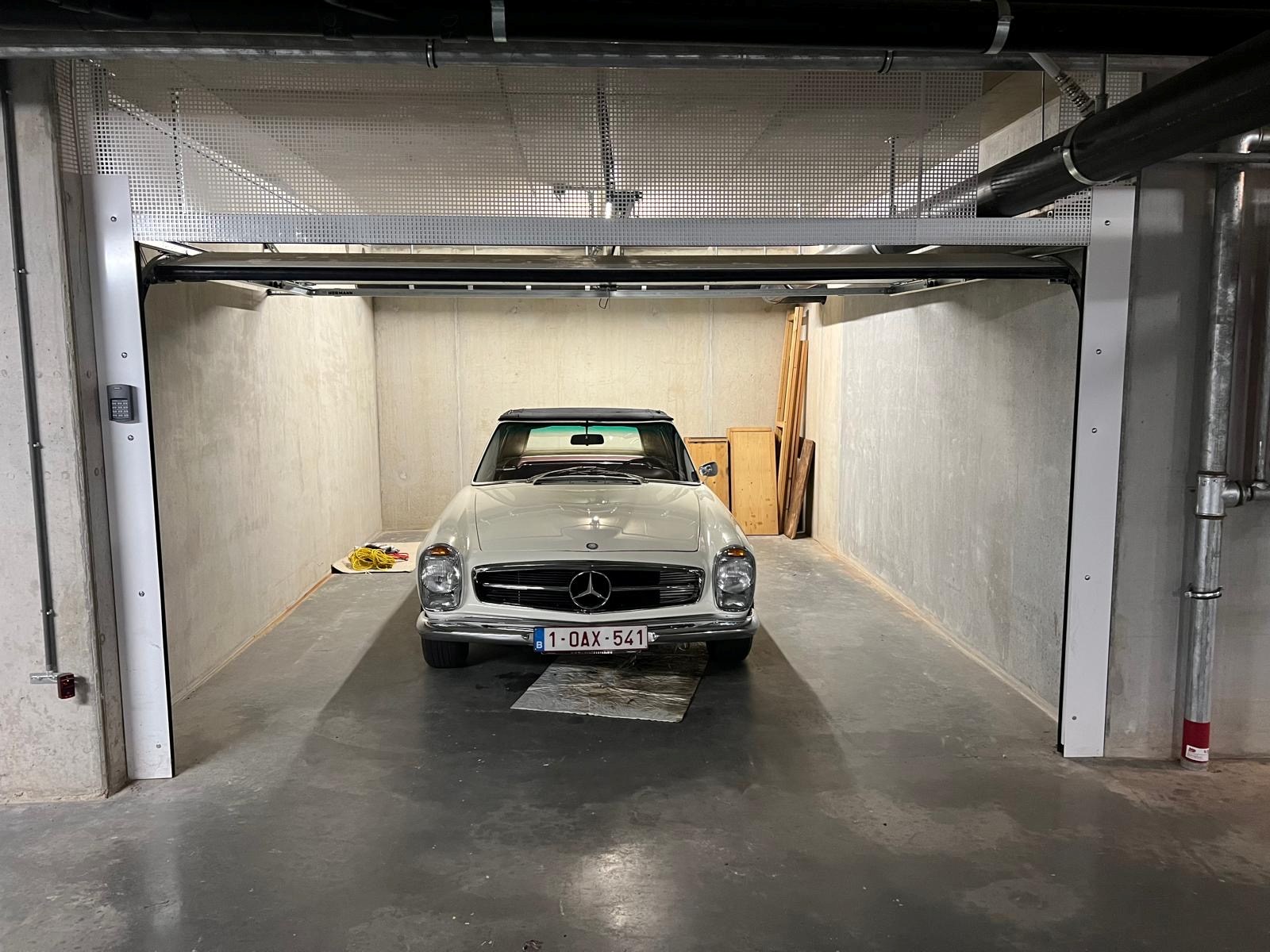 Vlot toegankelijke garagebox in de Residentie Duinenwater. 