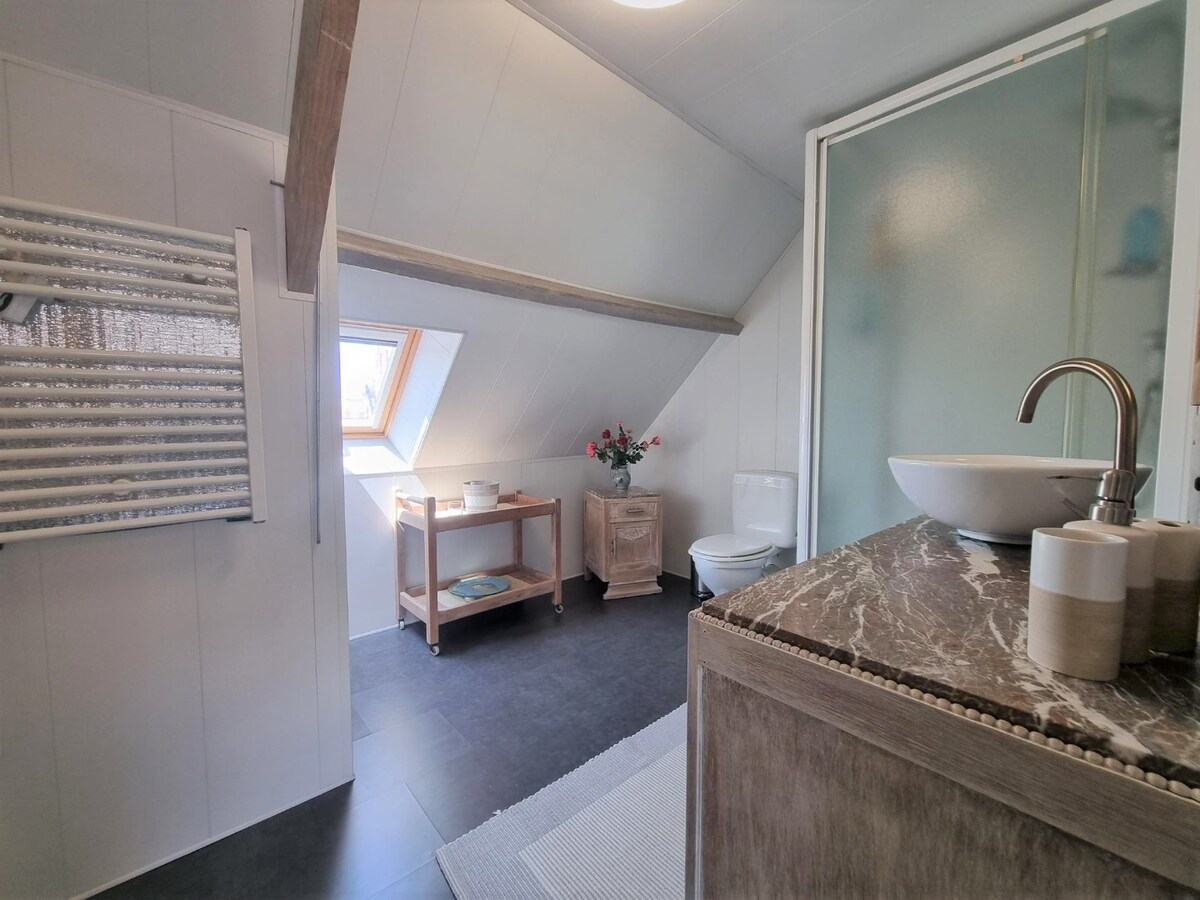 Mooie, karaktervolle &amp; centraal gelegen gezinswoning te Heist 