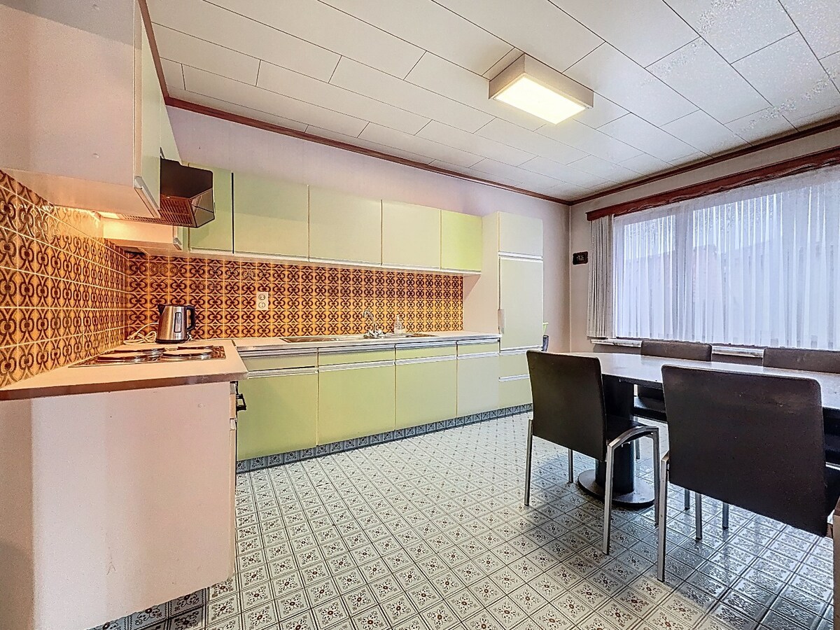 Te renoveren HOB in doodlopend straatje te Burst 