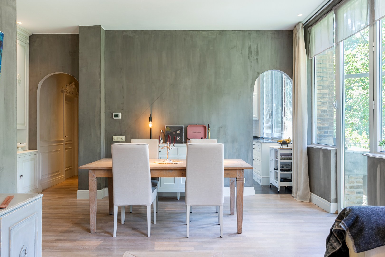 Uniek gelegen 2slpk-appartement in het Kluisbos 