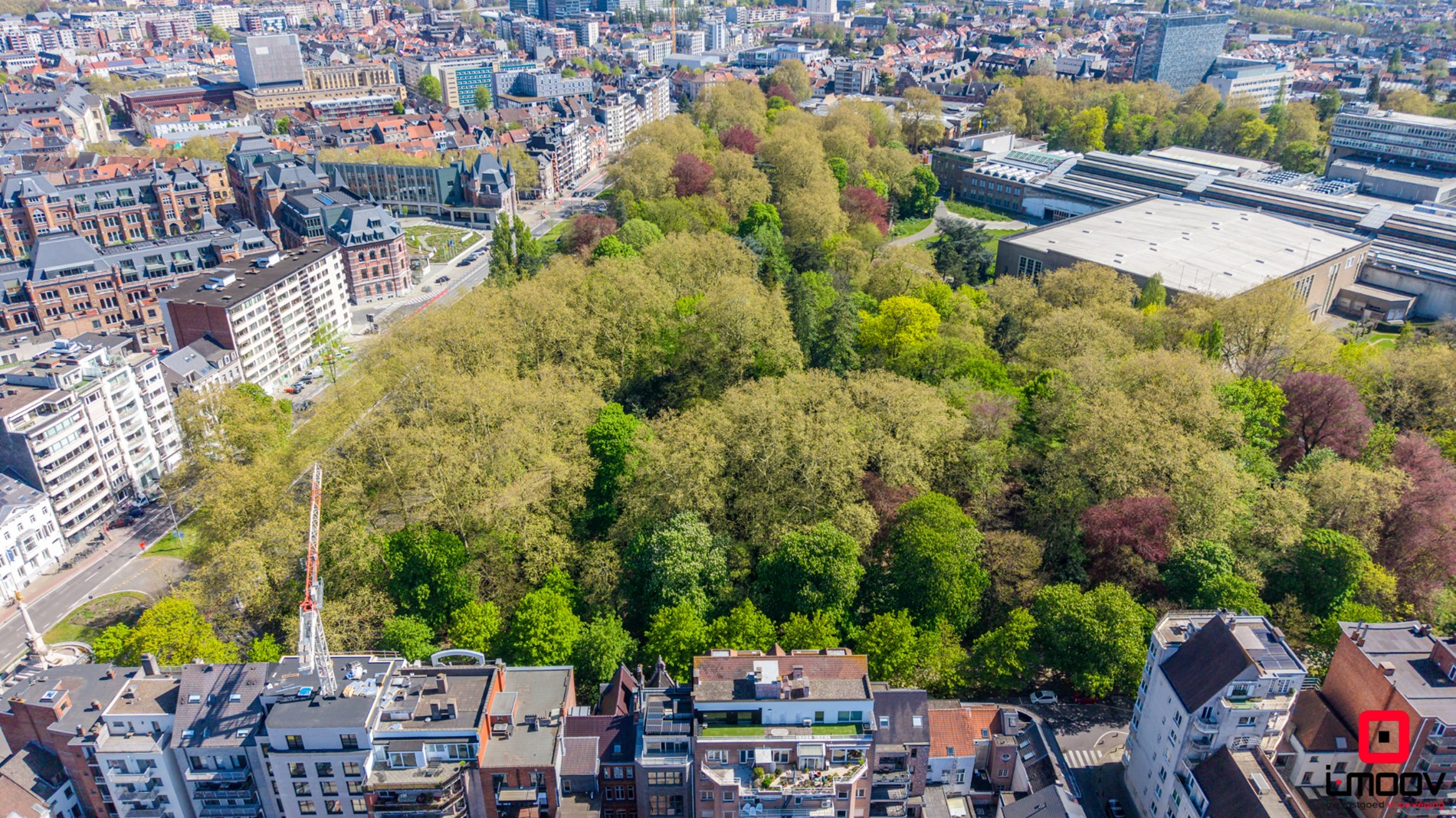 Eénslaapkamer appartement met twee terrassen en uniek parkzicht 