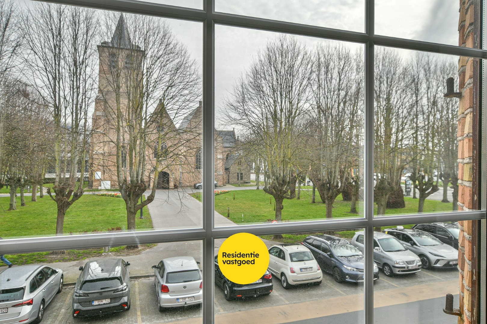 Uniek handelshuis met renovatiepotentieel in het hart van Blankenberge 