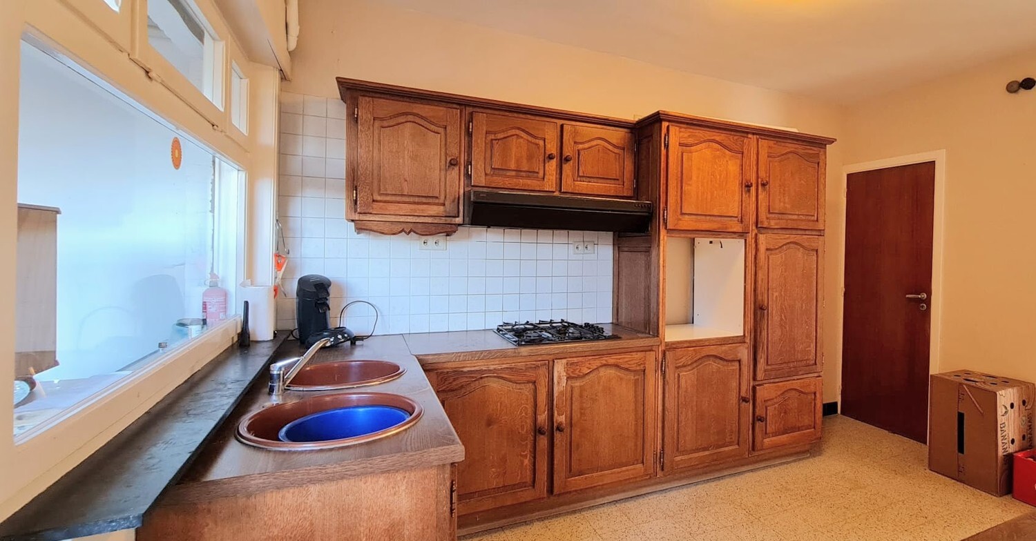 Betaalbare woning op riant perceel van 2330m² 