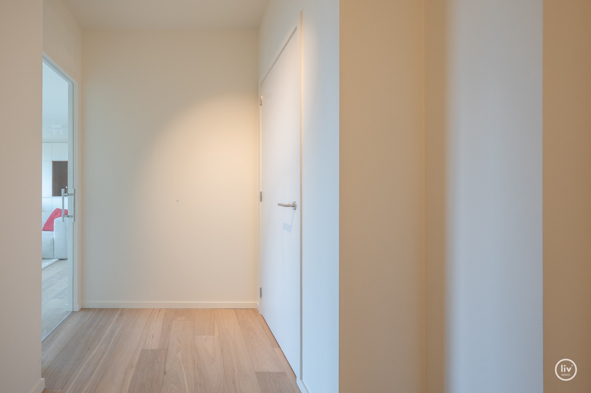OPENDEURDAG Zaterdag 11-13u (Maes en Boerenboomplein): OPENDEURDAG Zaterdag 11-13u (Maes en Boerenboomplein): Instapklaar twee-kamer appartement in het Project Hoost (genietend van zijdelings zeezicht 