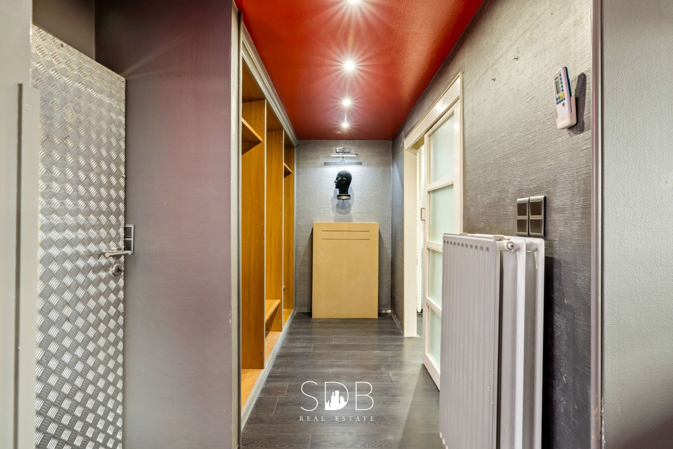 Hedendaagse woning met hippisch complex op circa 2hectare 