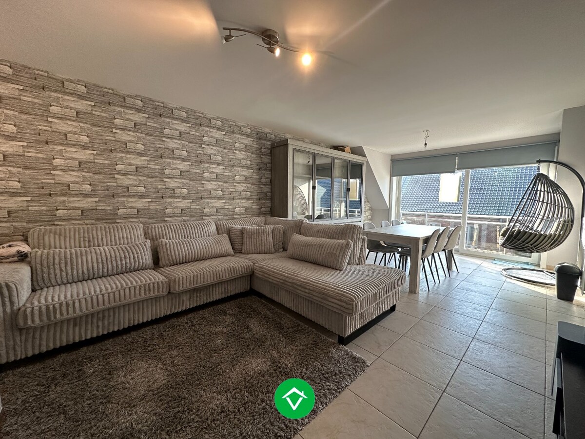 Appartement met 3 slaapkamers en garage te Eernegem 