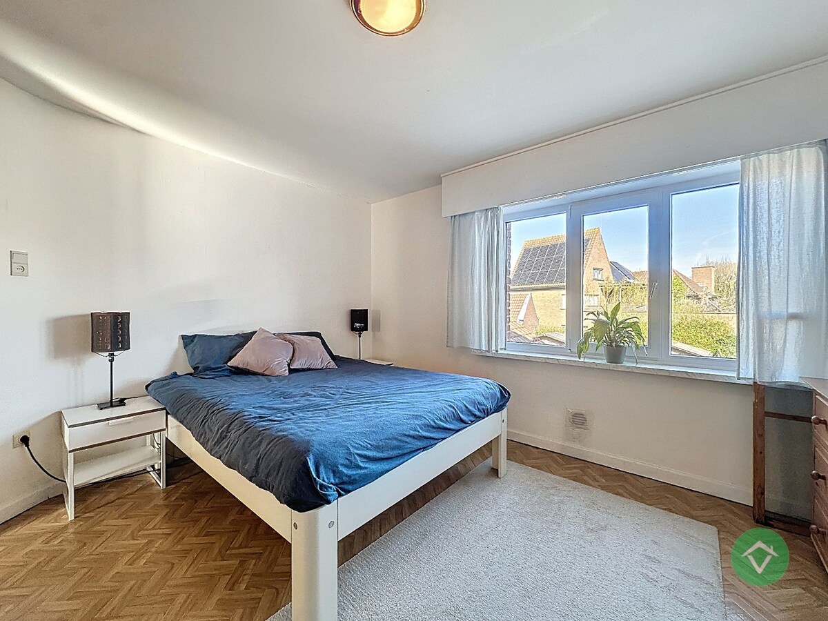 Instapklare woning met 3 slaapkamers en zonnige tuin op topligging in Torhout 