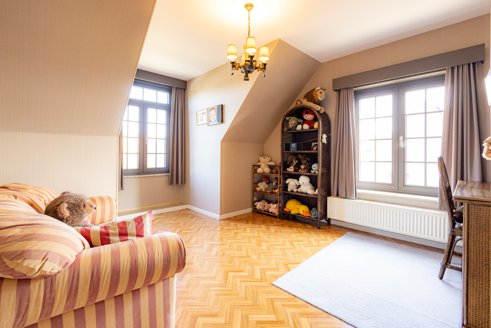 Ruime energiezuinige instapklare villa te Eeklo 