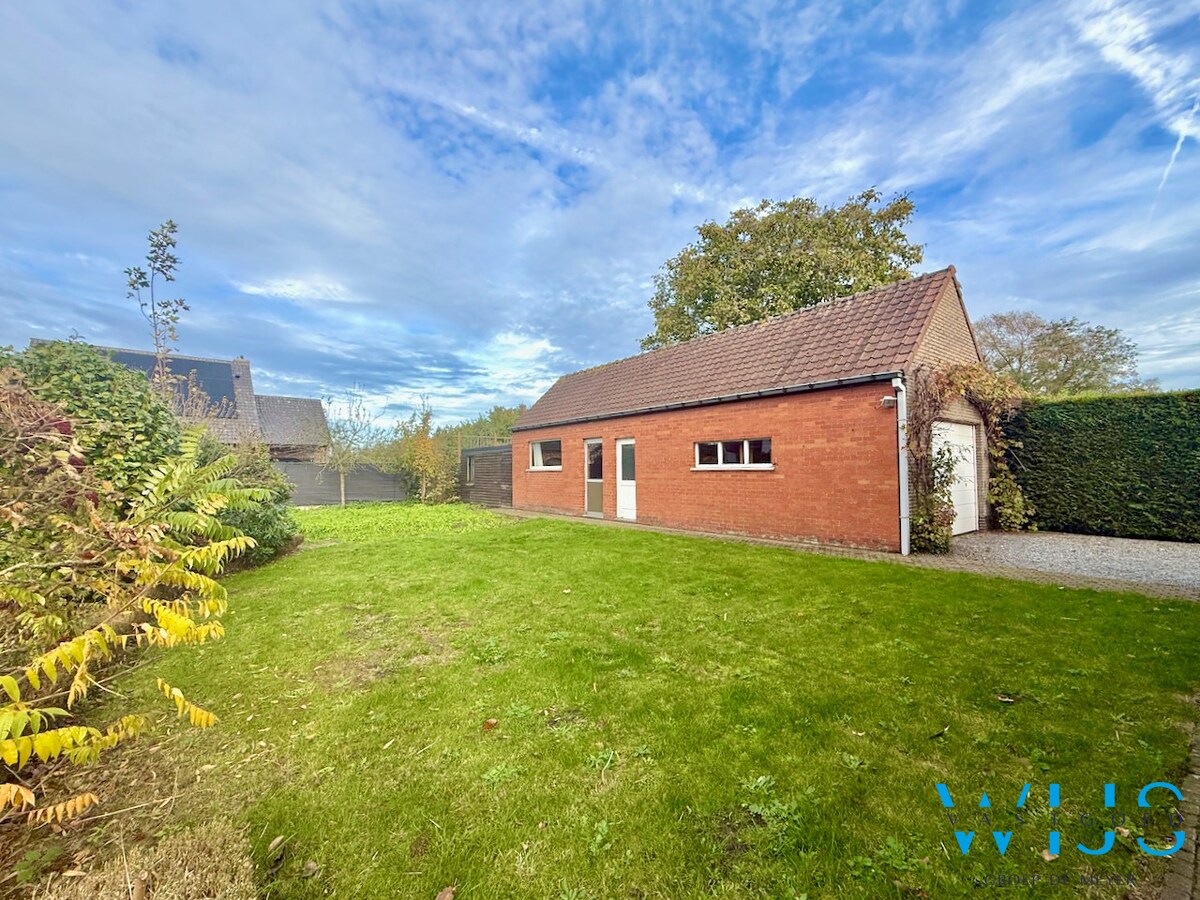 Woonhuis op 817m² te Ertvelde ! 