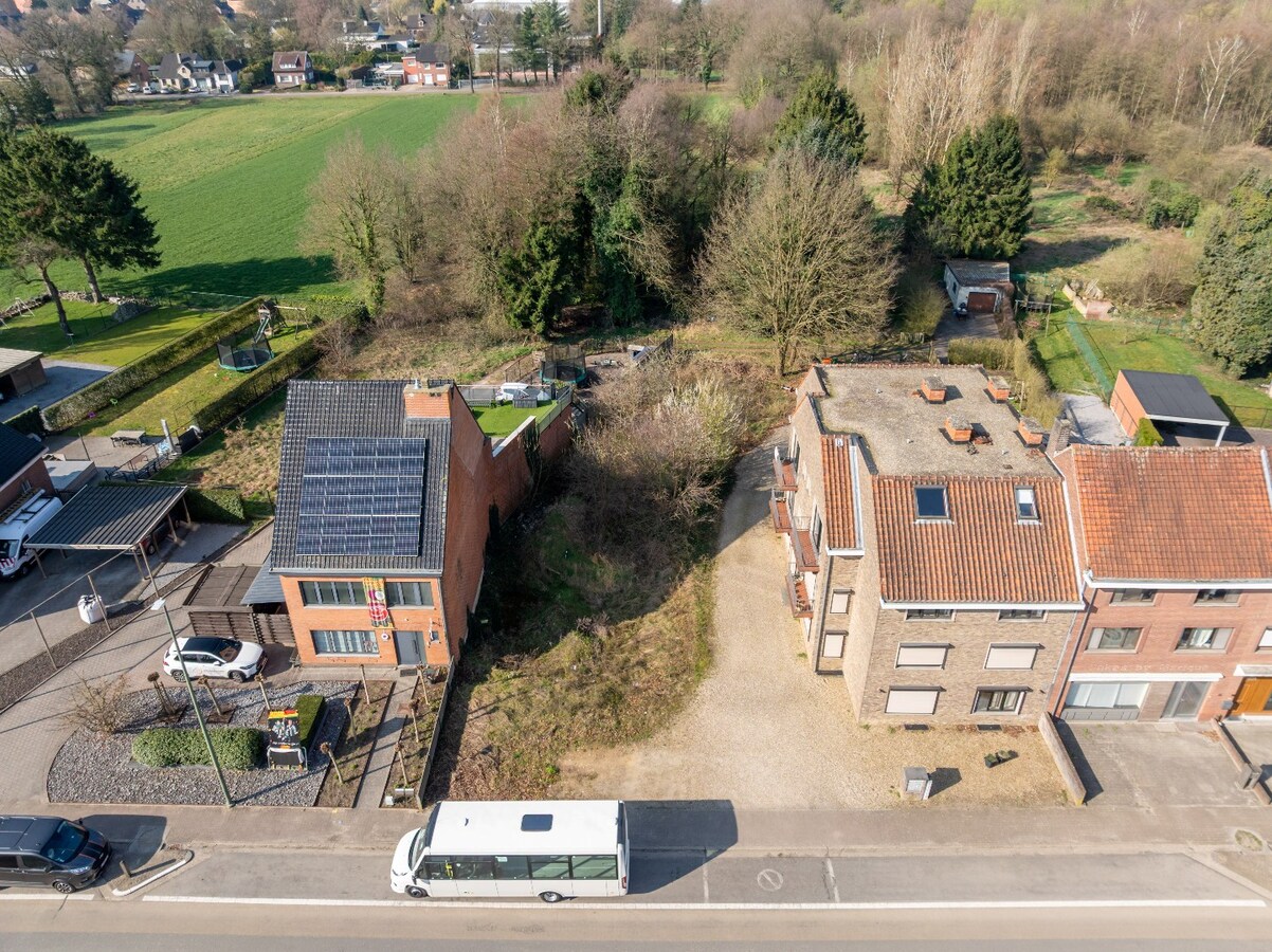 Bouwgrond voor halfopen bebouwing in het centrum van As 
