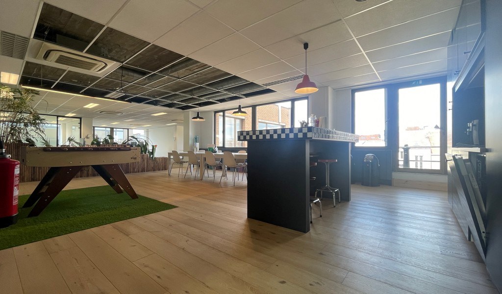 Kantoren te huur in Regent Building te Berchem