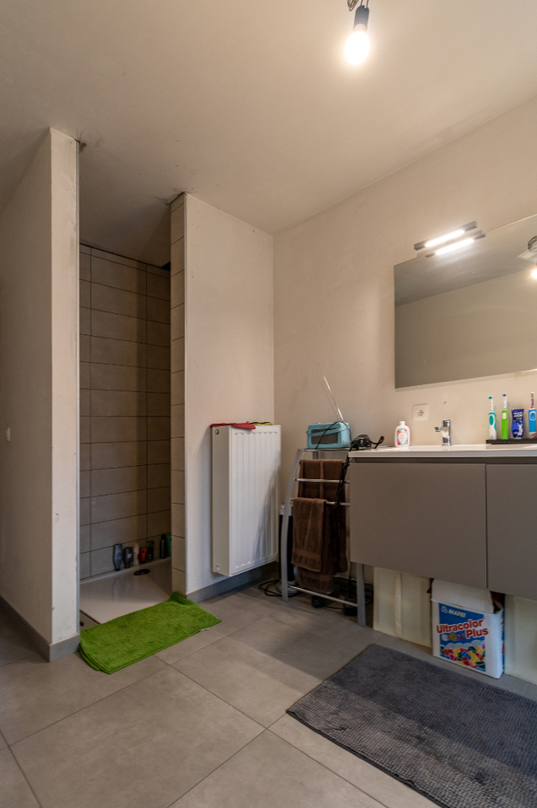 Recente woning met 3 slaapkamers in rustige wijk te Gistel 