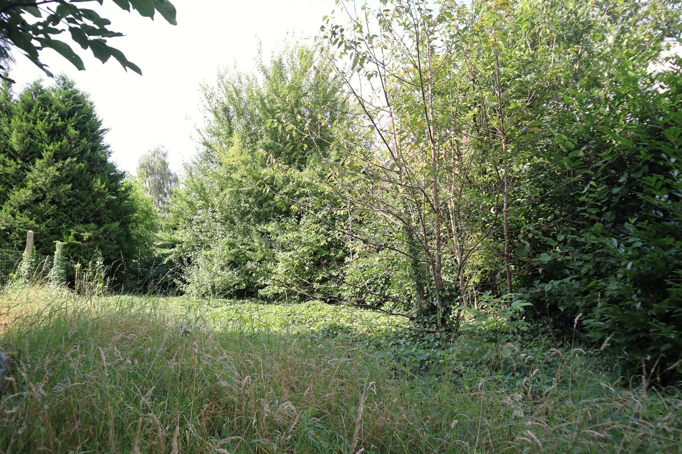 Perceel grond van 07 are 07ca 