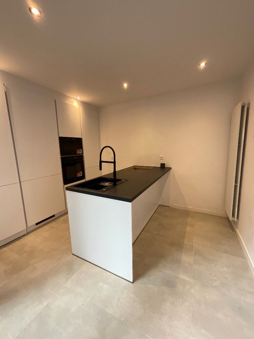 Gerenoveerde woning met 4 slaapkamers 