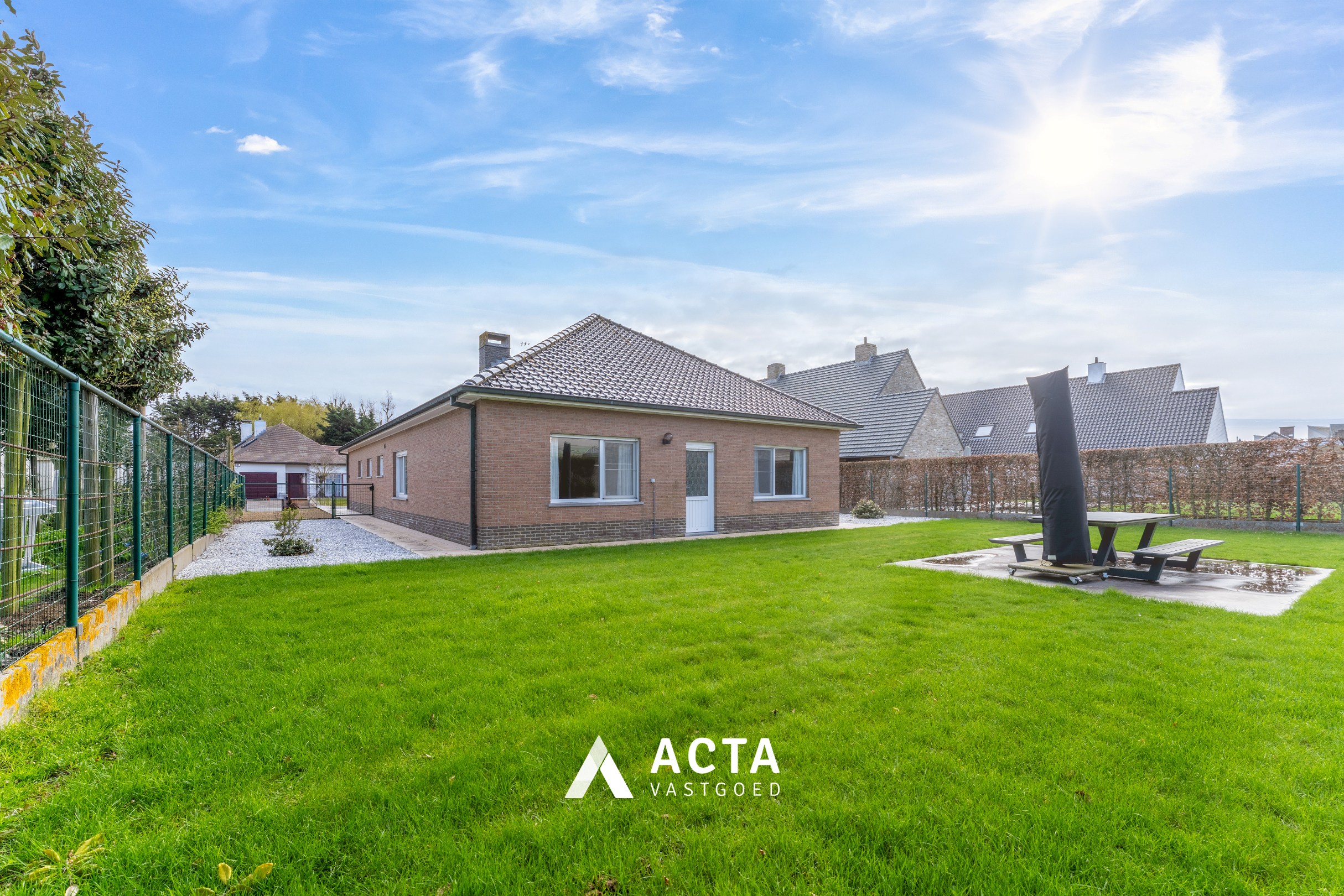 Ruime bungalow op topligging te Middelkerke 