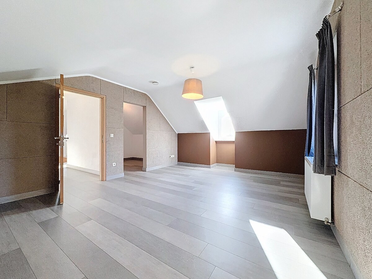 Hedendaagse en energiezuinige HOB in landelijke omgeving 