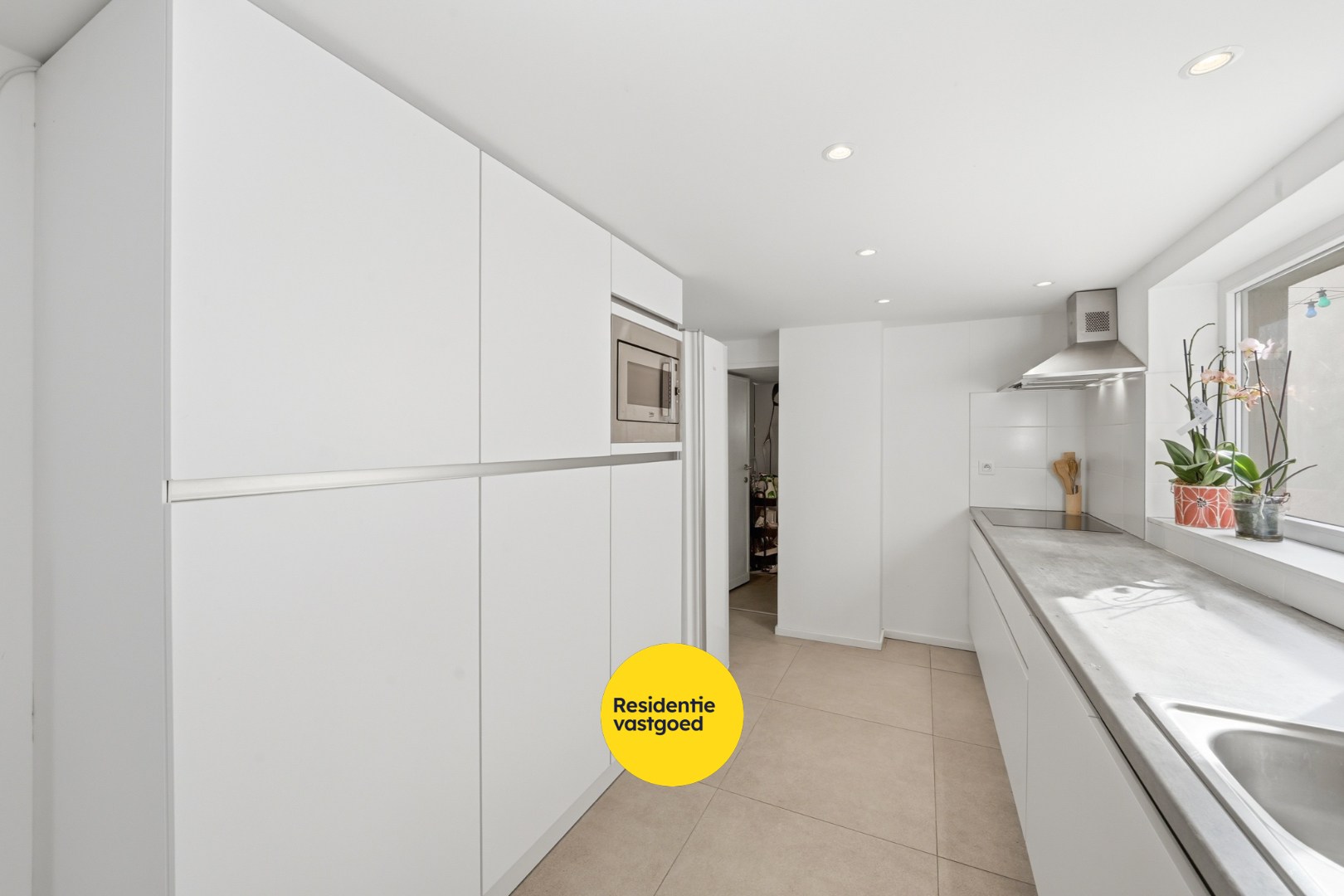 Instapklare woning met 3 slaapkamers en tuin met zicht op de Spuikom 