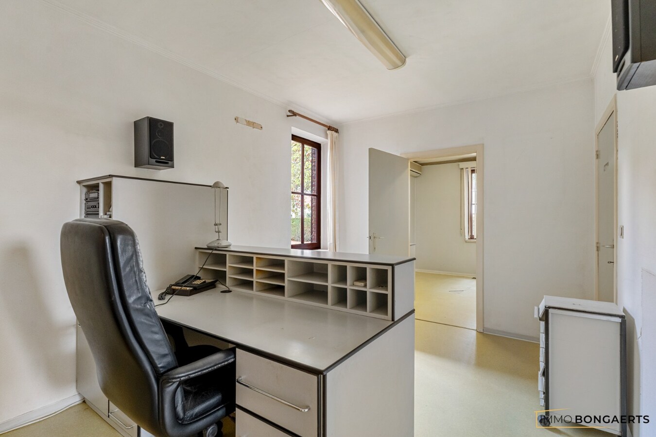 Prachtige villa met praktijkruimte en royale tuin in Houthalen-Oost 