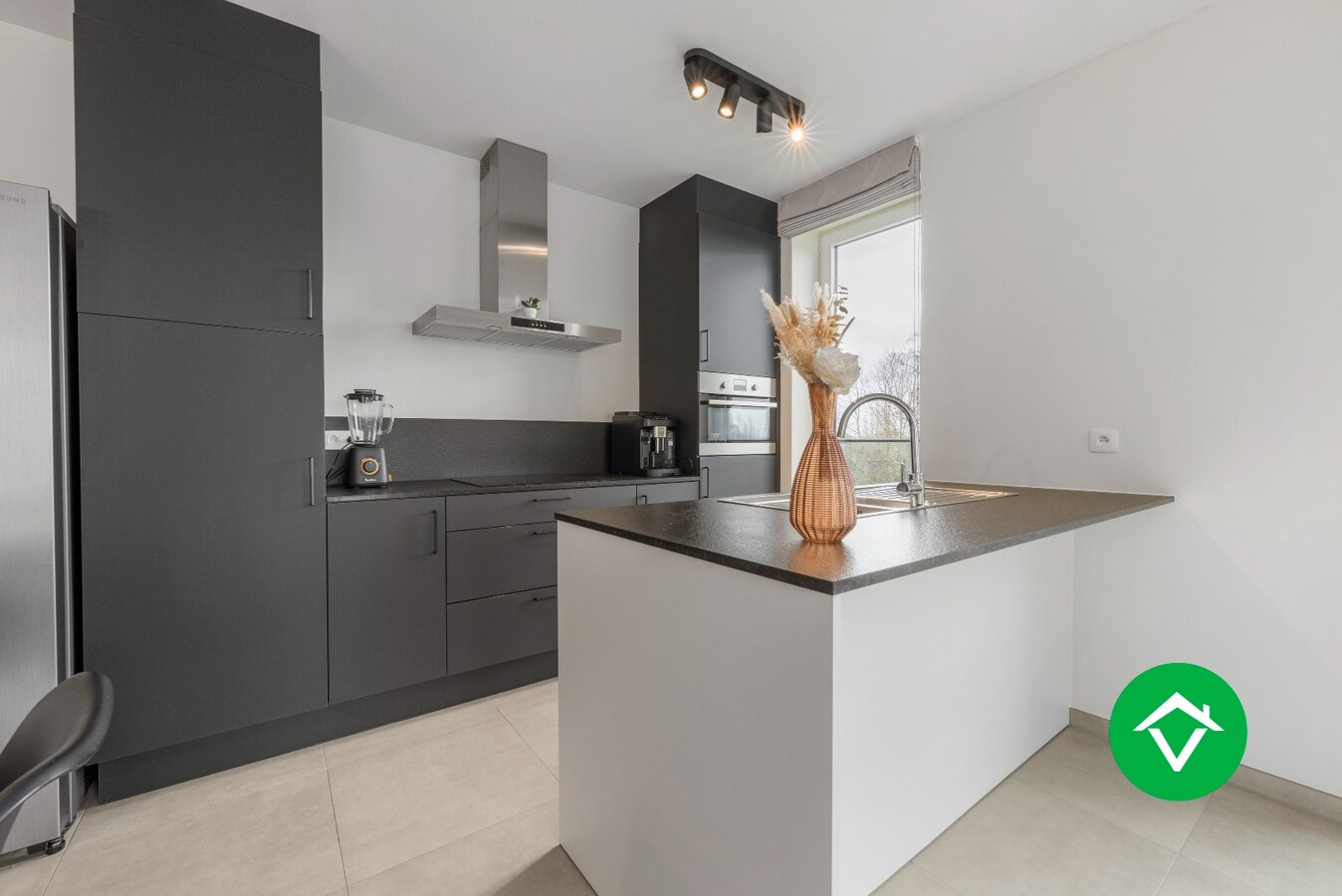 Recent topappartement (2023) met 2 slaapkamers én garage te Diksmuide 