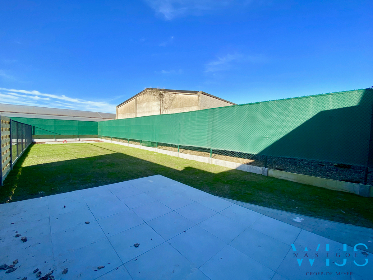 Tijdloze nieuwbouwwoning op TOPlocatie te Ertvelde! 