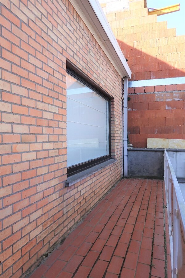 Ruim appartement in het centrum van Eernegem 