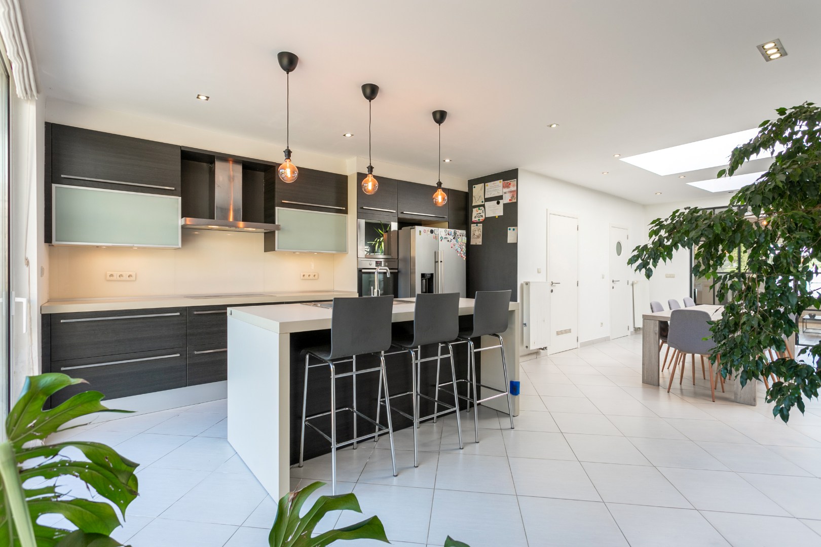 Instapklare gezinswoning met 3 slpk en ruime tuin 