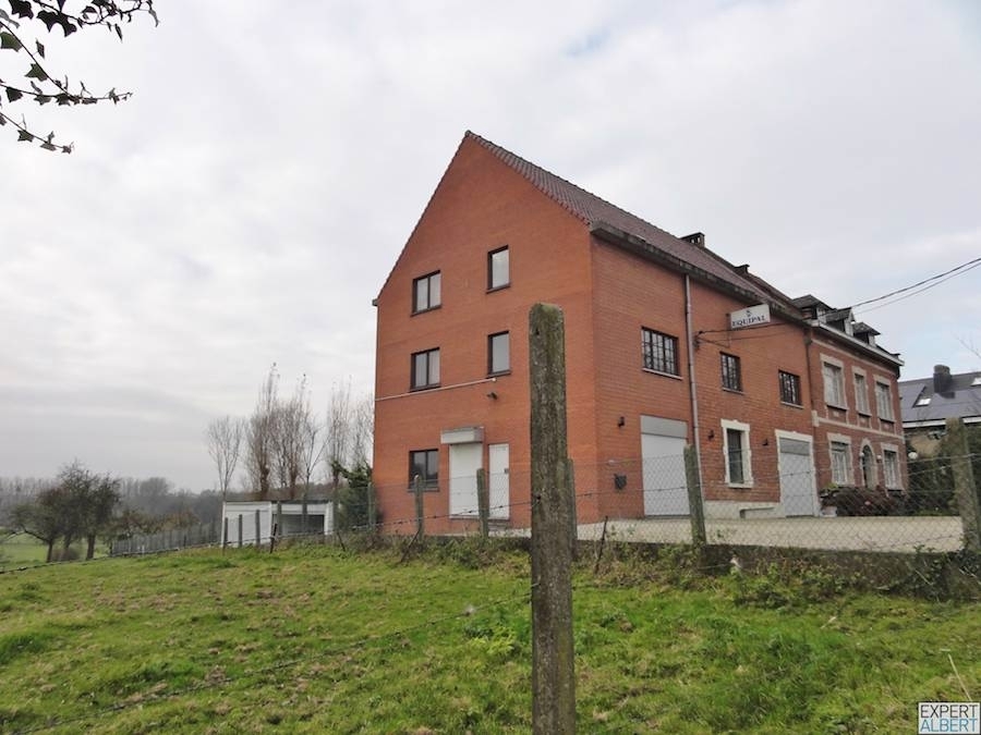 Verkocht gebouw - Lot