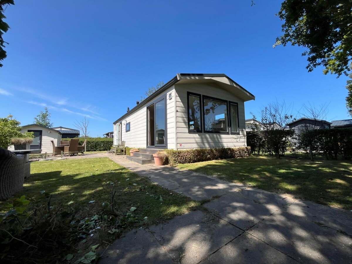 Te koop stacaravan - Oostkapelle