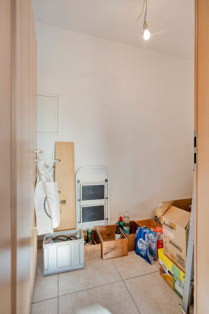 Appartement met 2 slaapkamers, ruim terras en garagebox in Leuven! – EPC 92 kWh/m² – bewoonbare opp. 94m² 