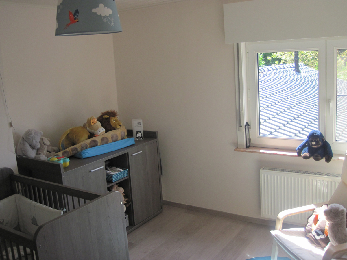 Prachtige Half Open Bebouwing - vernieuwd in 2012 !! 