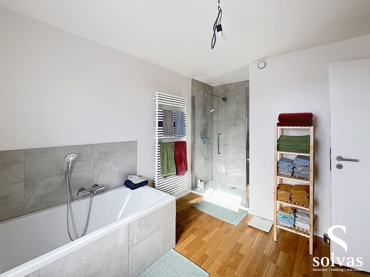 Energiezuinige woning met drie slaapkamers in hartje Bellem - Energielabel A - 186.00m² bewoonbare oppervlakte 