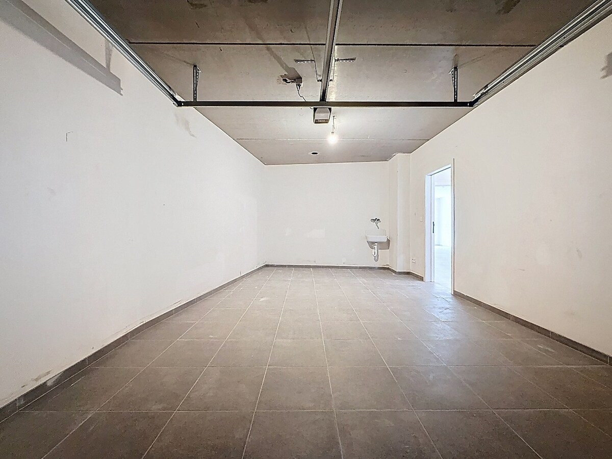 Tiptop afgewerkte nieuwbouw BEN-woning te St-L-Houtem, 6% BTW mogelijk 