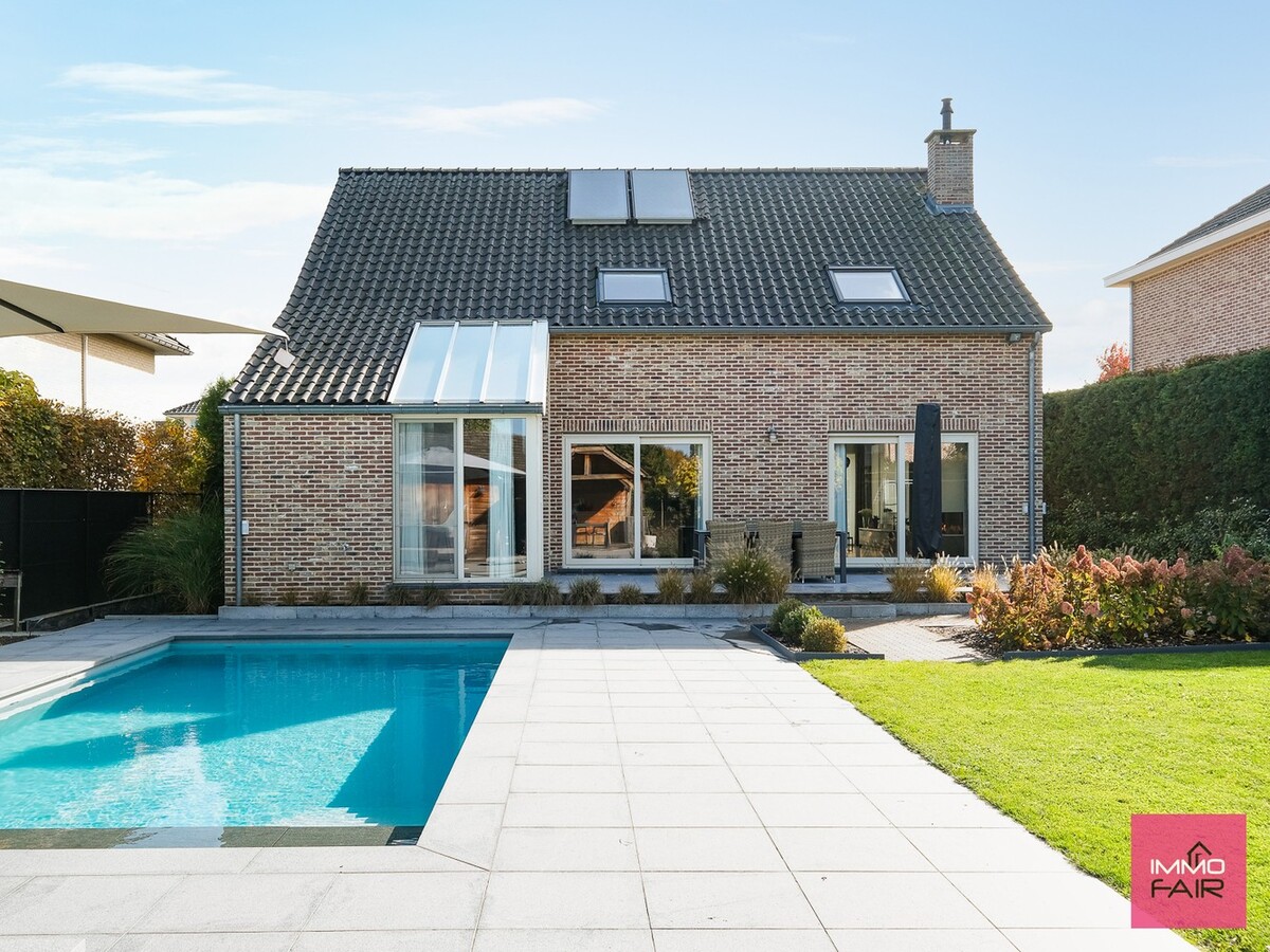 Luxueuze, energiezuinige woning in residentiële woonwijk 