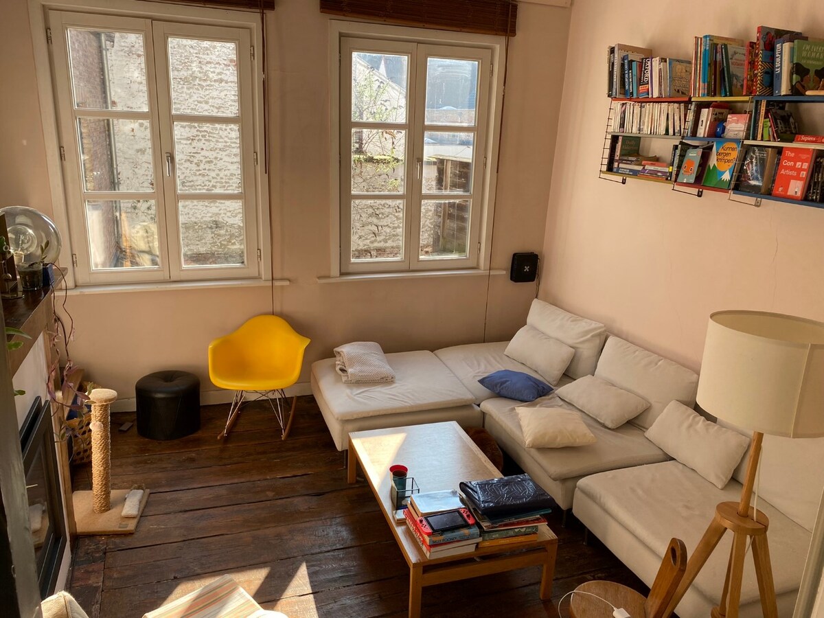Authentiek wonen in de schaduw van Sint-Baafs. 