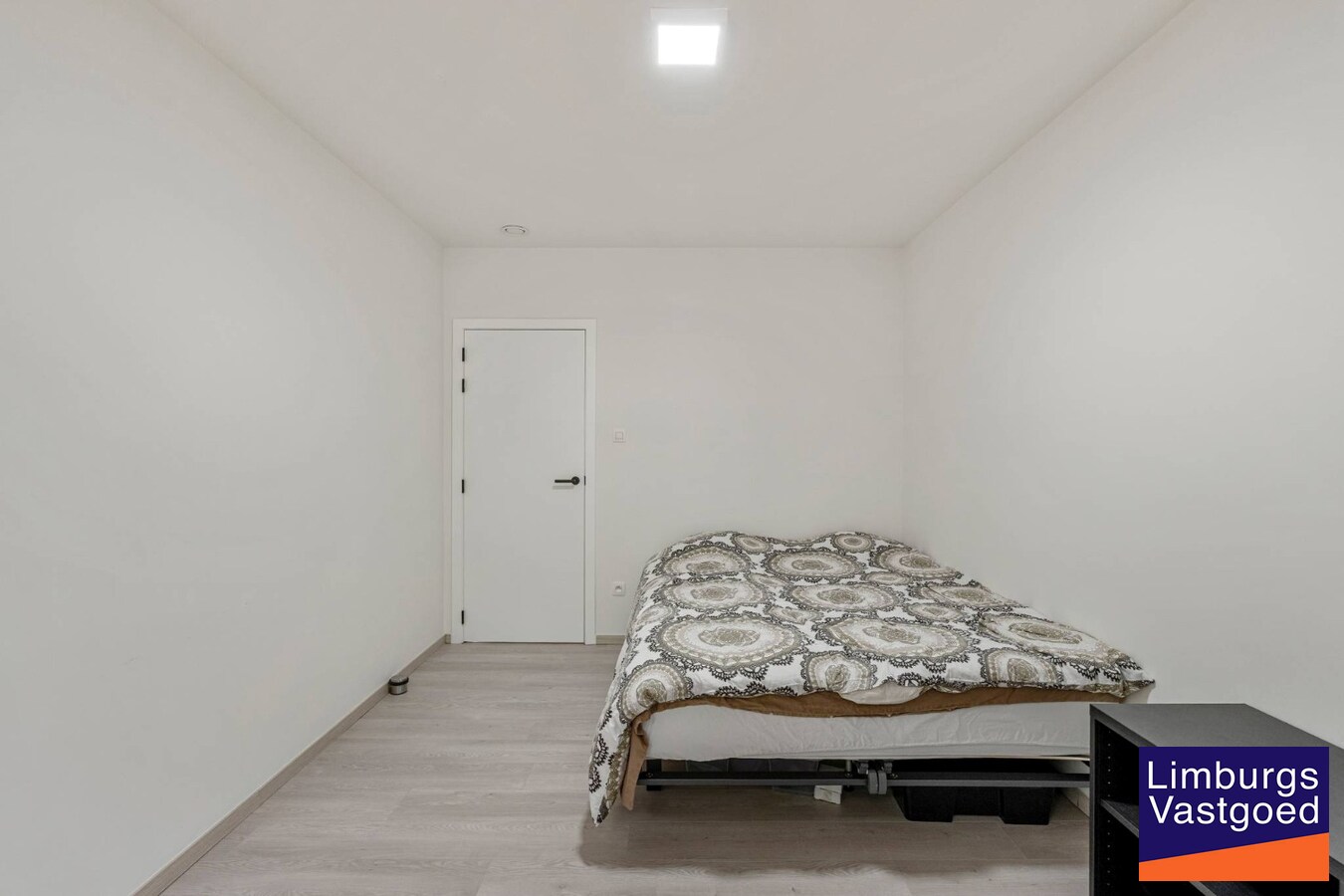 Nieuwbouwwoning, halfopen bebouwing, 3 slpk, 3a 4ca, te Beringen 