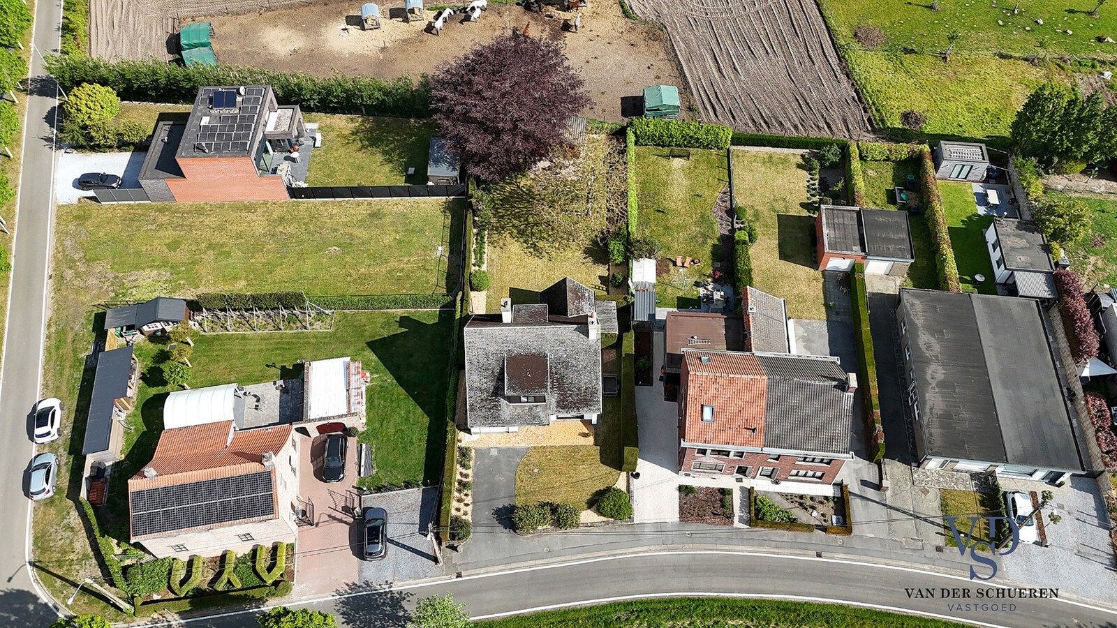 Degelijke villa. 