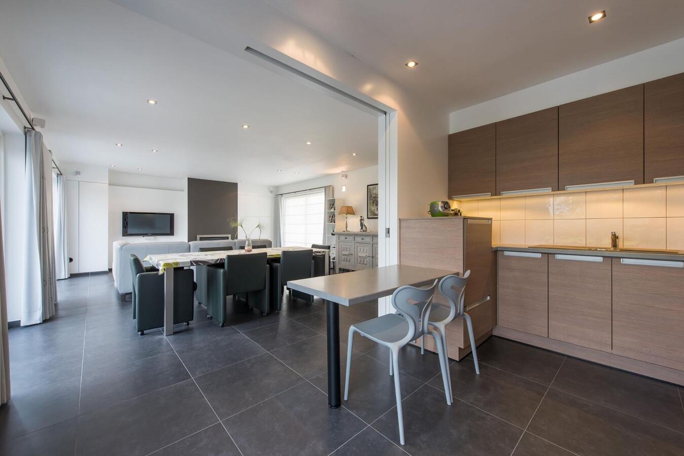 Instapklare woning op ruim perceel 