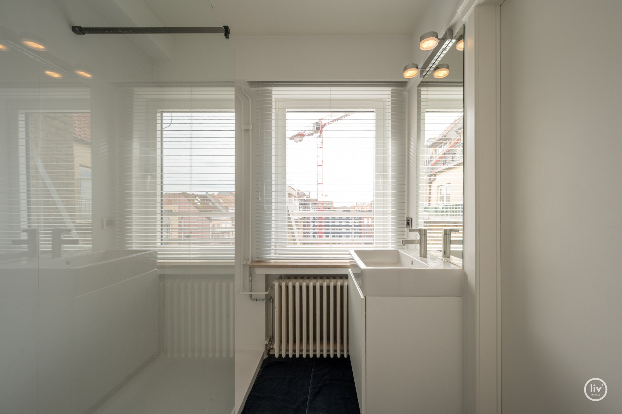 Volledig afgewerkt Hoekappartement + studio centraal gelegen in Knokke 