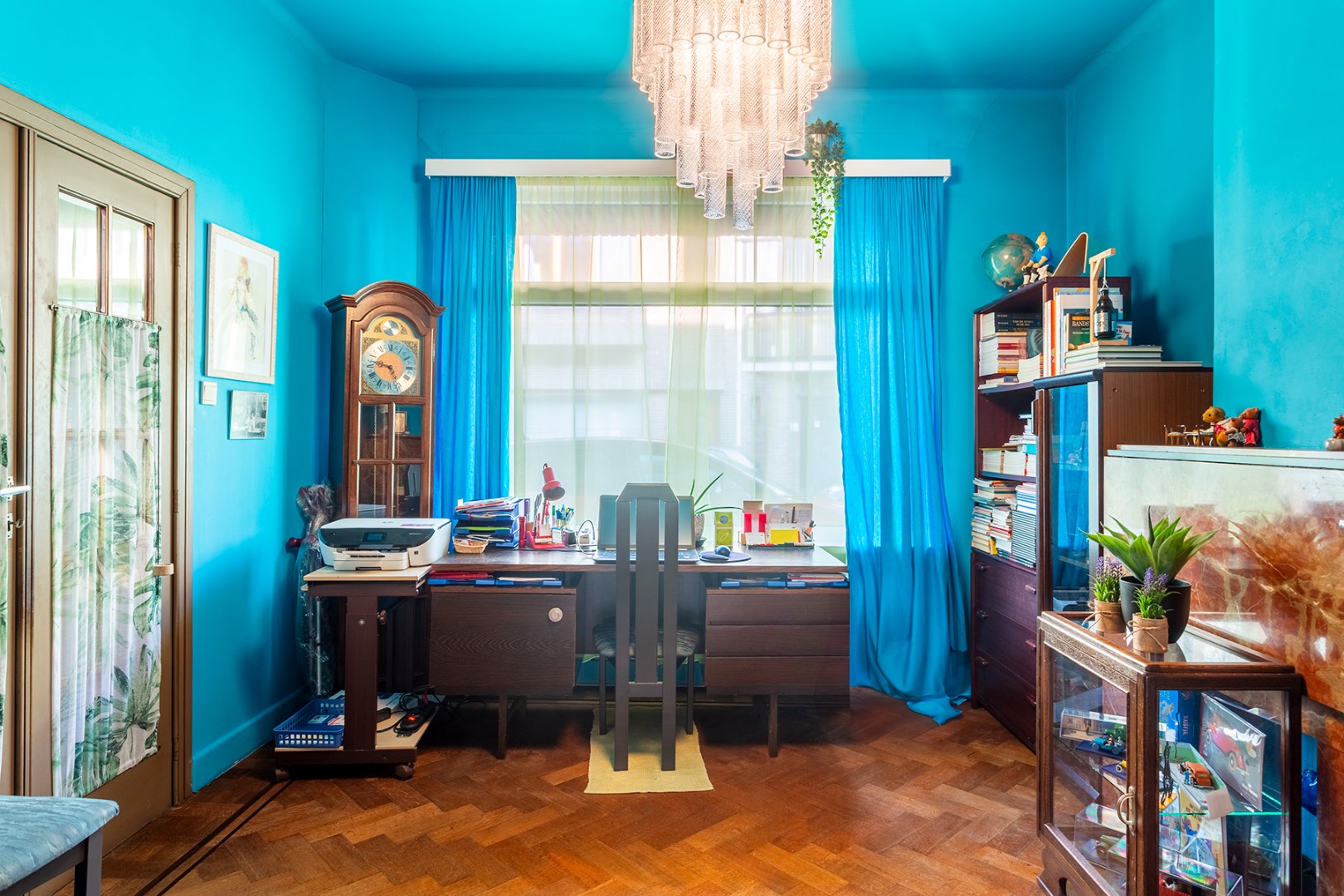 Mooie en ruime Interbellum woning met 4 slaapkamers vlakbij het Rozebroekenpark 