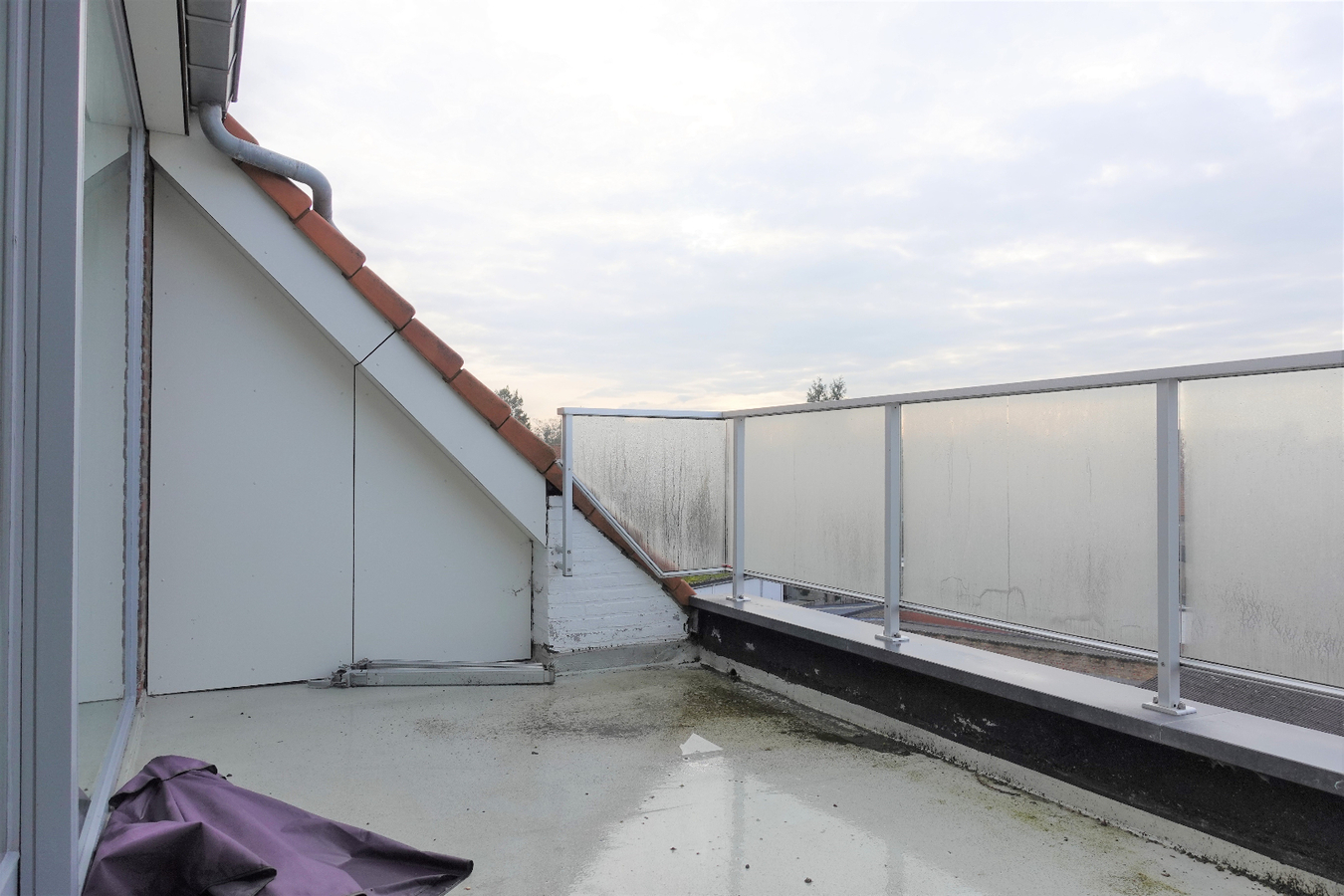 Ruim duplex appartement te Gistel 